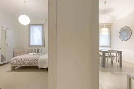 דירות ורונה Casa Terra 0*,  איטליה